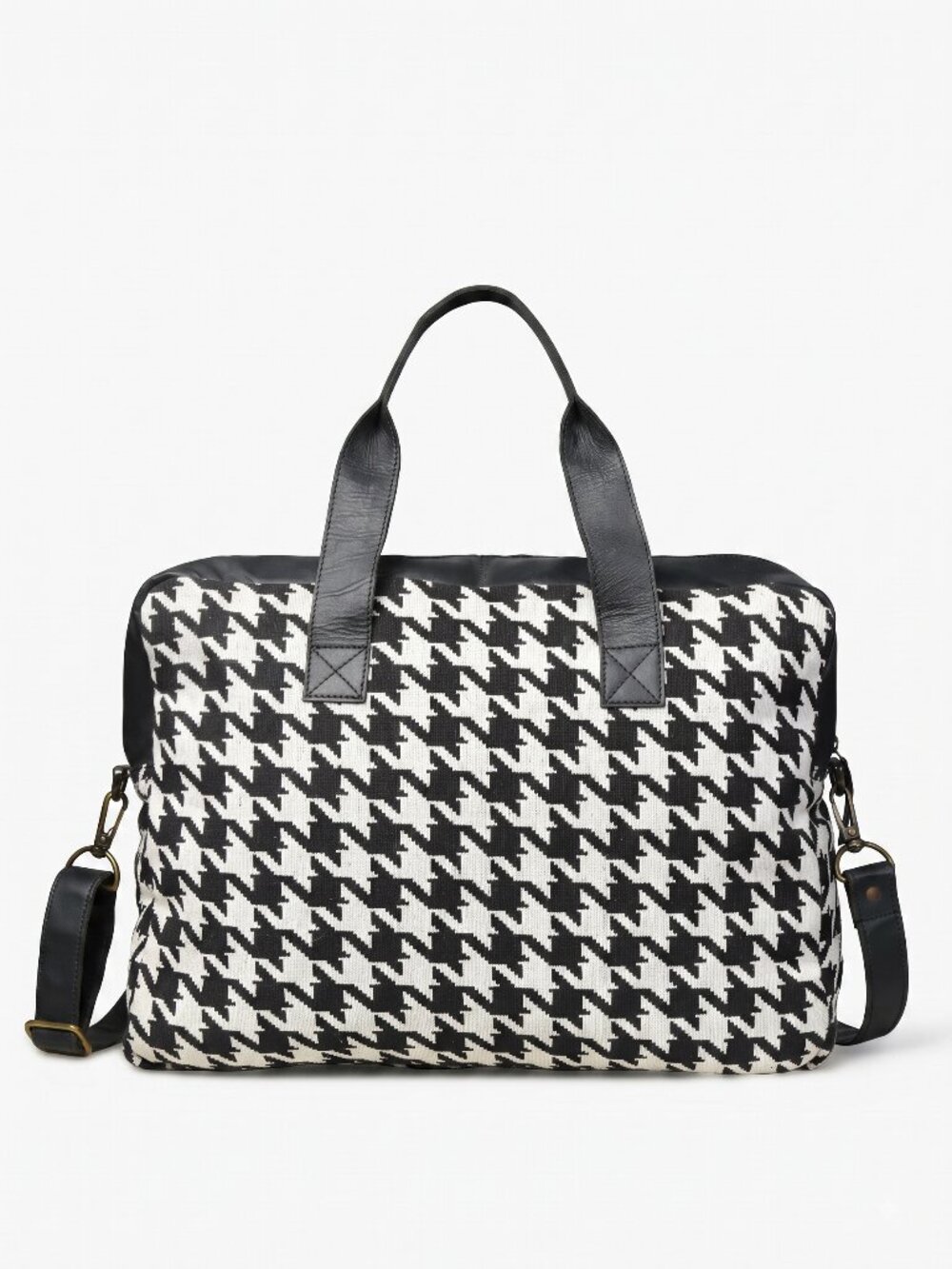 WOVEN JACQUARD TRAVEL BAG By SHARO